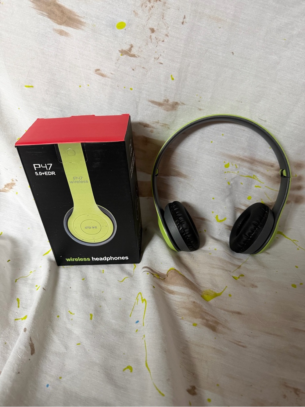 p47 Wireless Headphones in Lime Green and Black